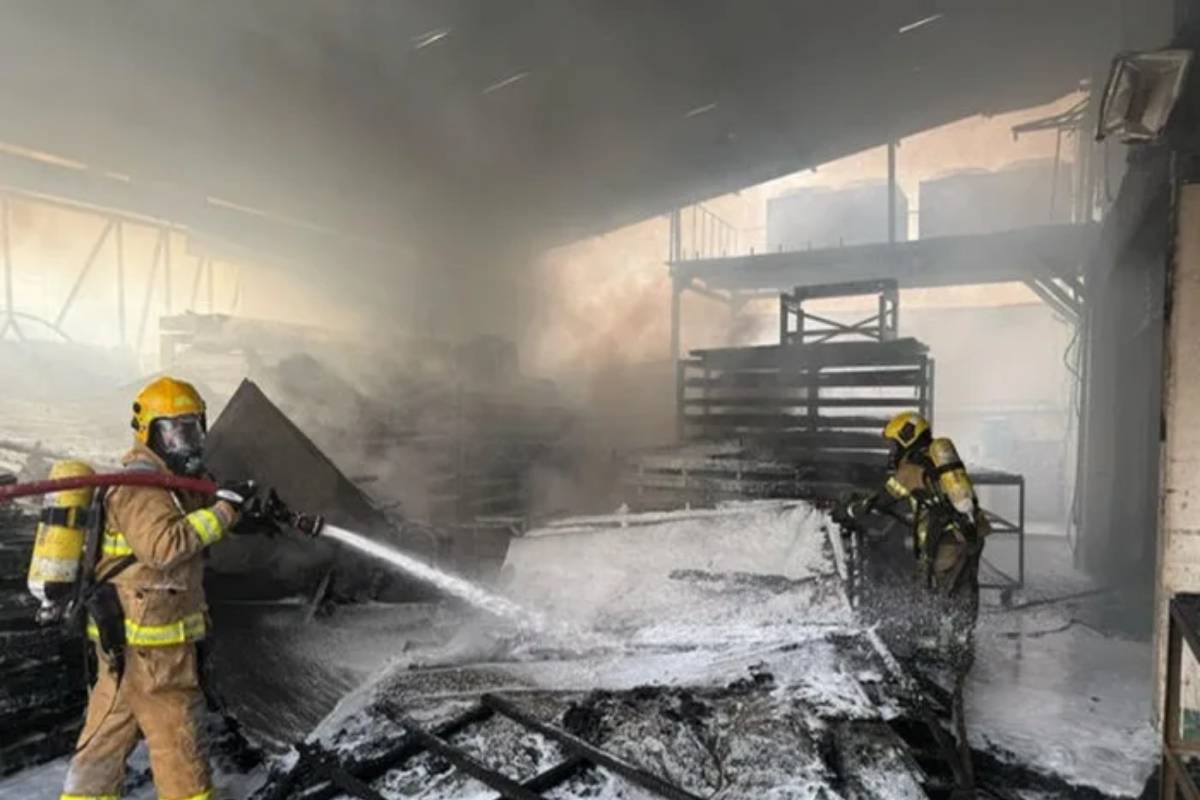 Fire Attack; കുവൈറ്റിൽ മൂന്നിടത്ത് തീപിടുത്തം
